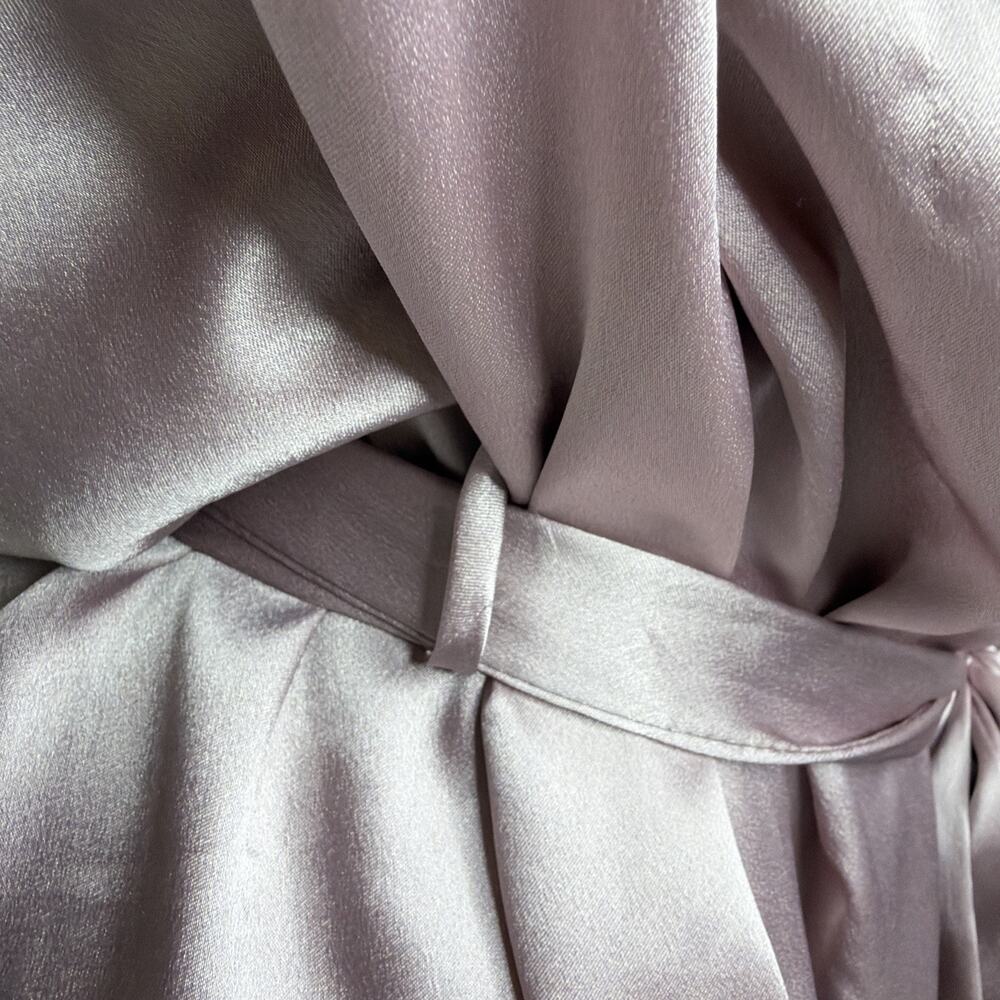 Victorias Secret Satin Robe 3/4 Sleeves XS /S Mid Thigh Length Pink Pockets READ - Picture 11 of 15